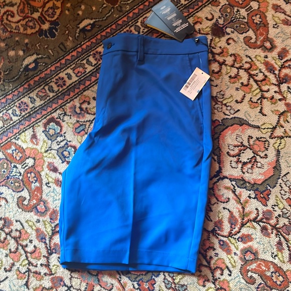 Callaway short - Picture 2 of 5